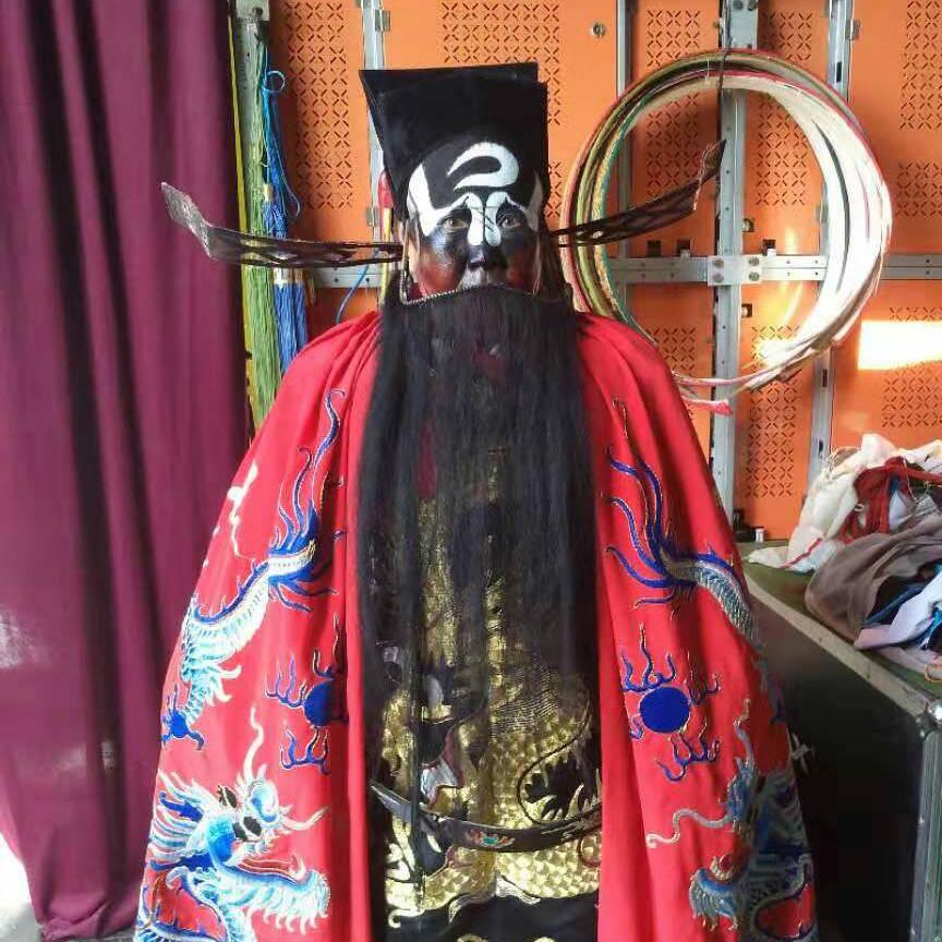 戏剧黑脸肖改英