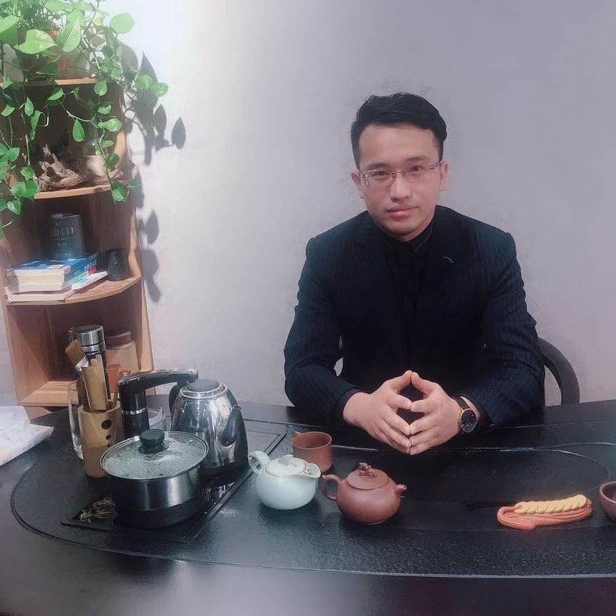 👉奇·说