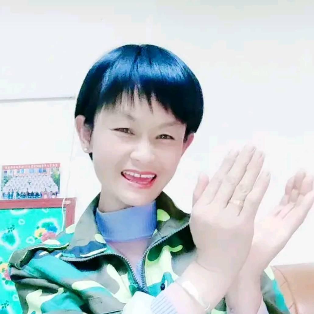 梅子爱曳舞