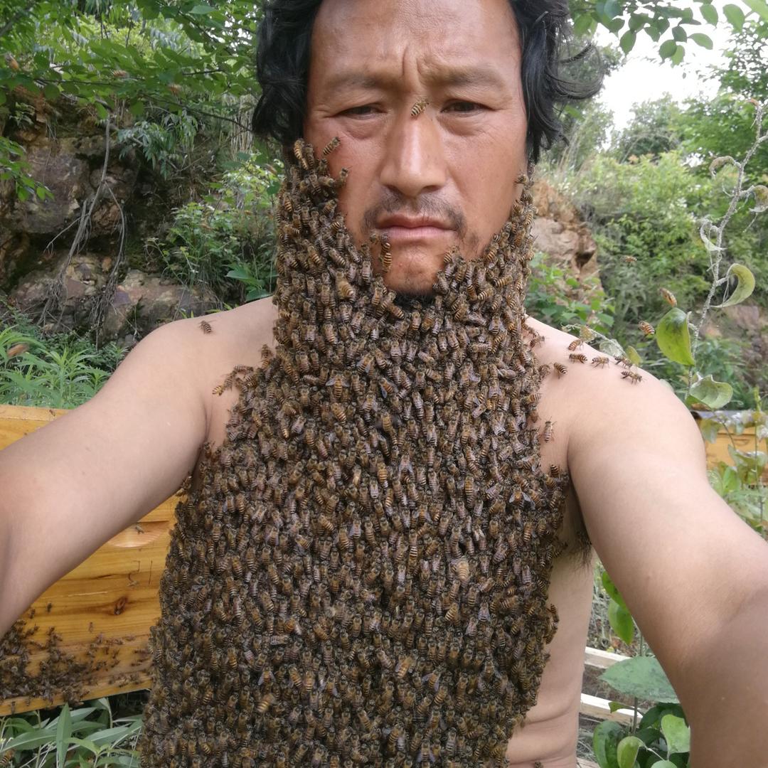 丰城非遗蜂衣传承人