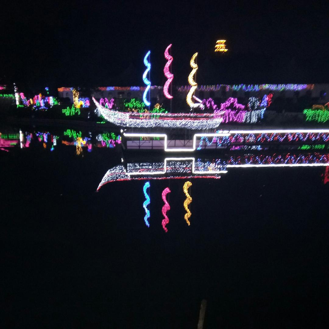 创业小青年肉夹馍，粥