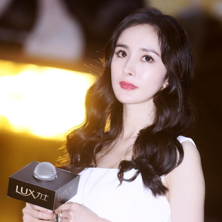 星小妞