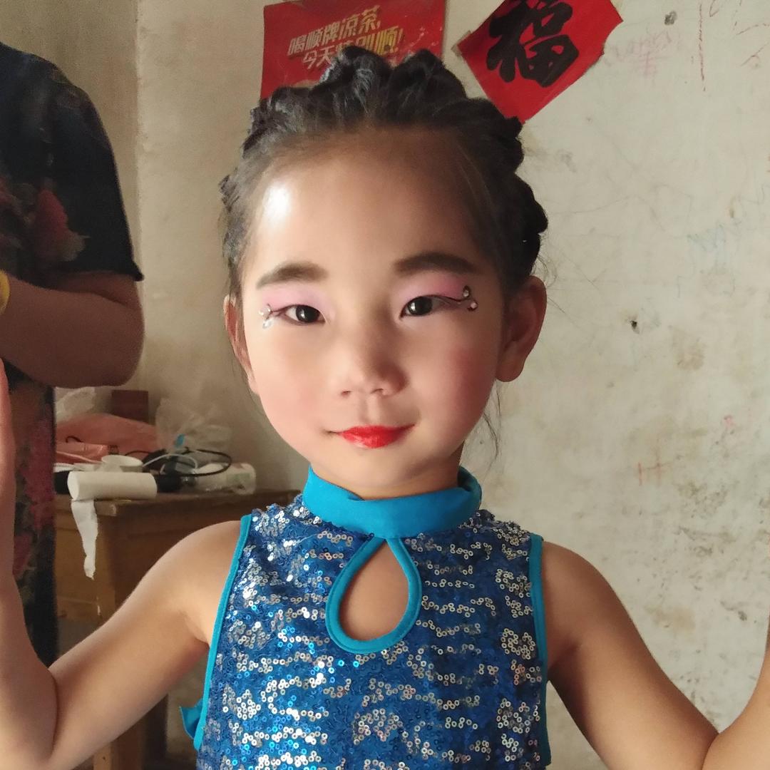 开羽  多多
