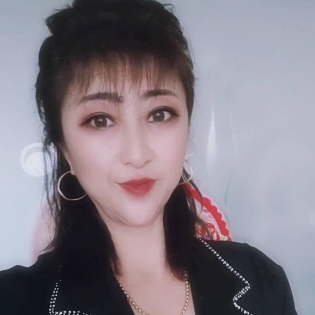 小荣子