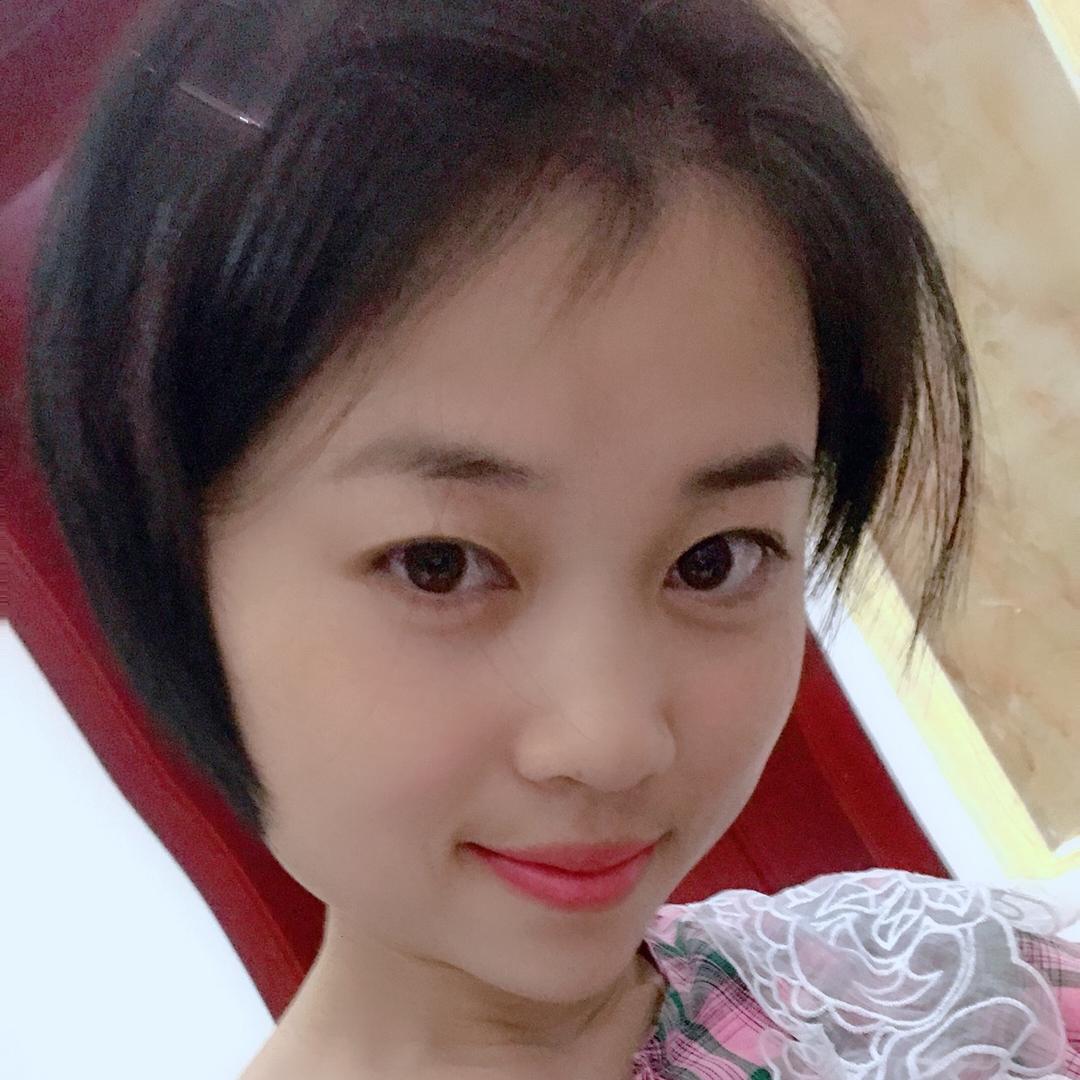 大脸妹