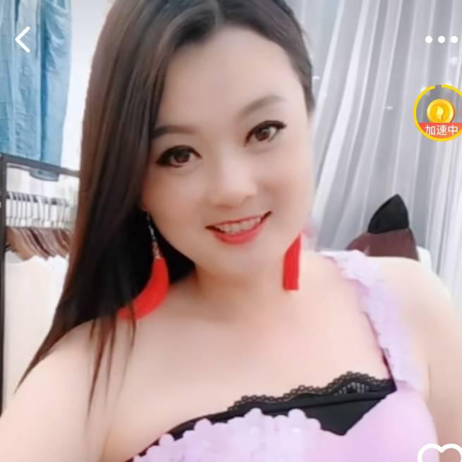 红玫瑰💋