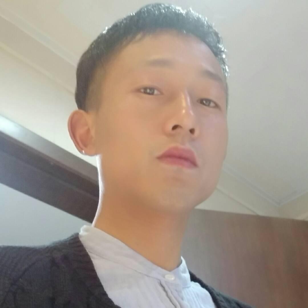 踏入社会的药药