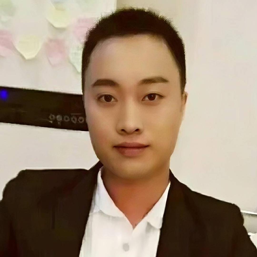 瑜生有英