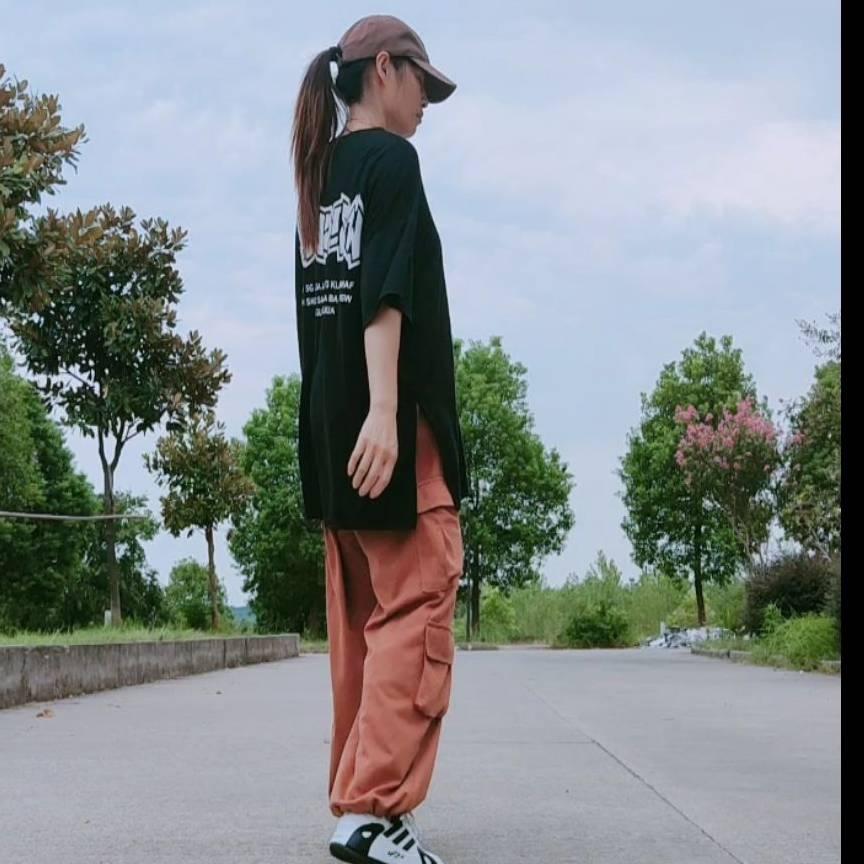 自学曳舞者小秀