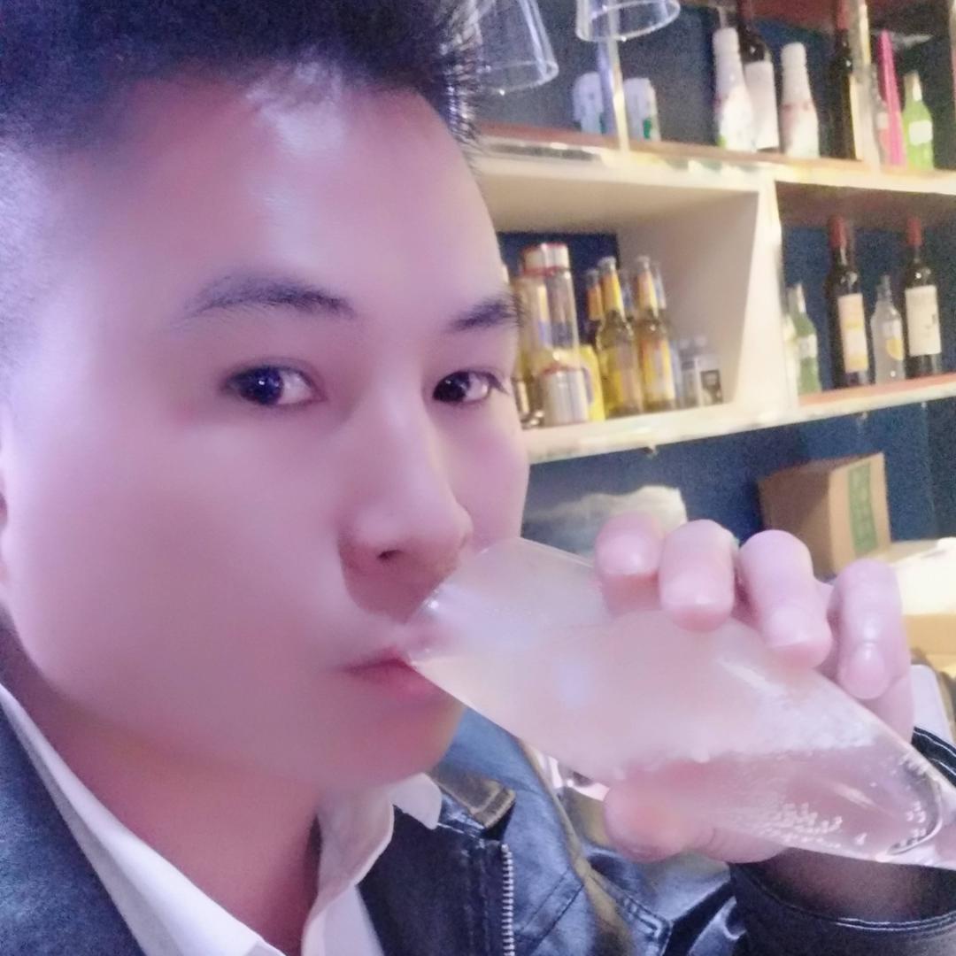 苗寨 云哥