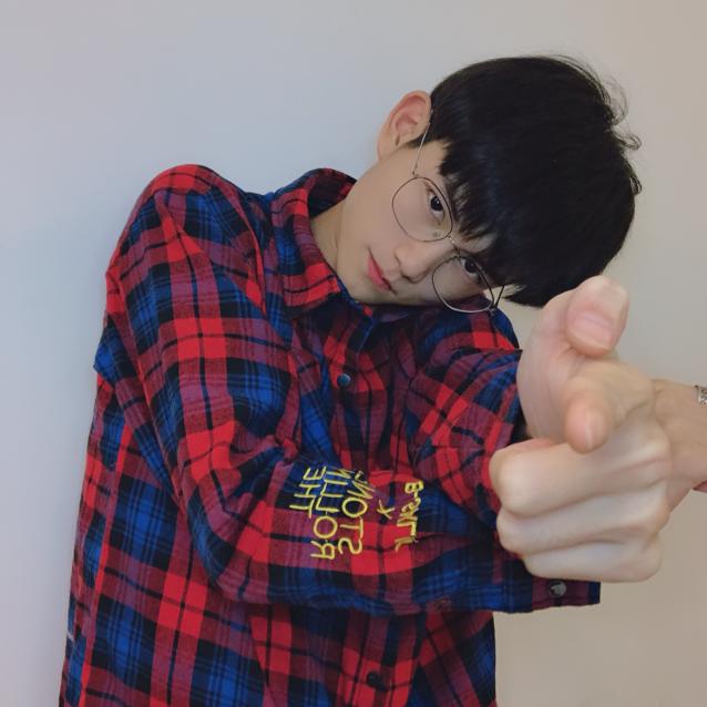 熊松松Calm