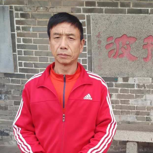 王斌