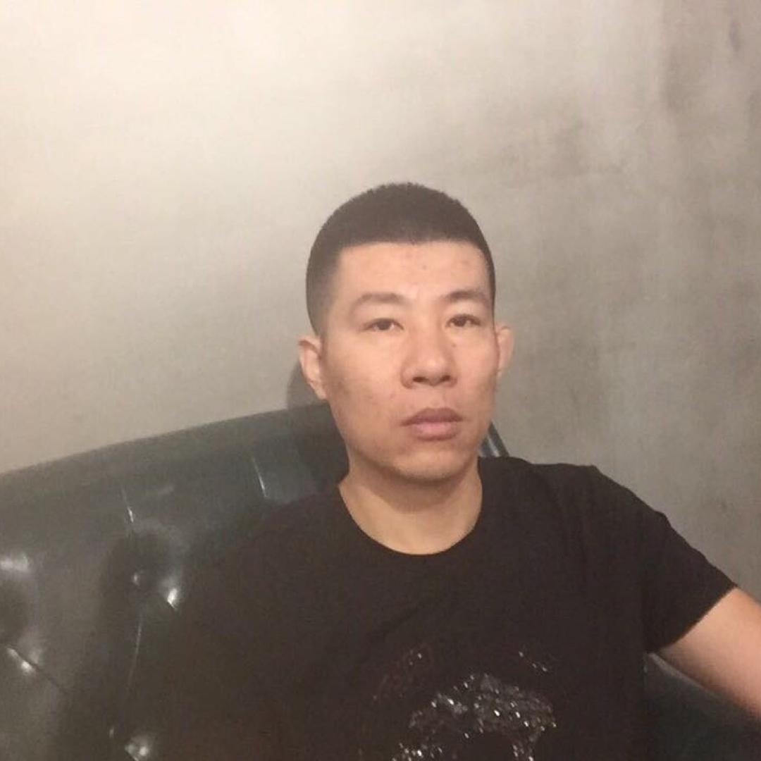 吉力服饰