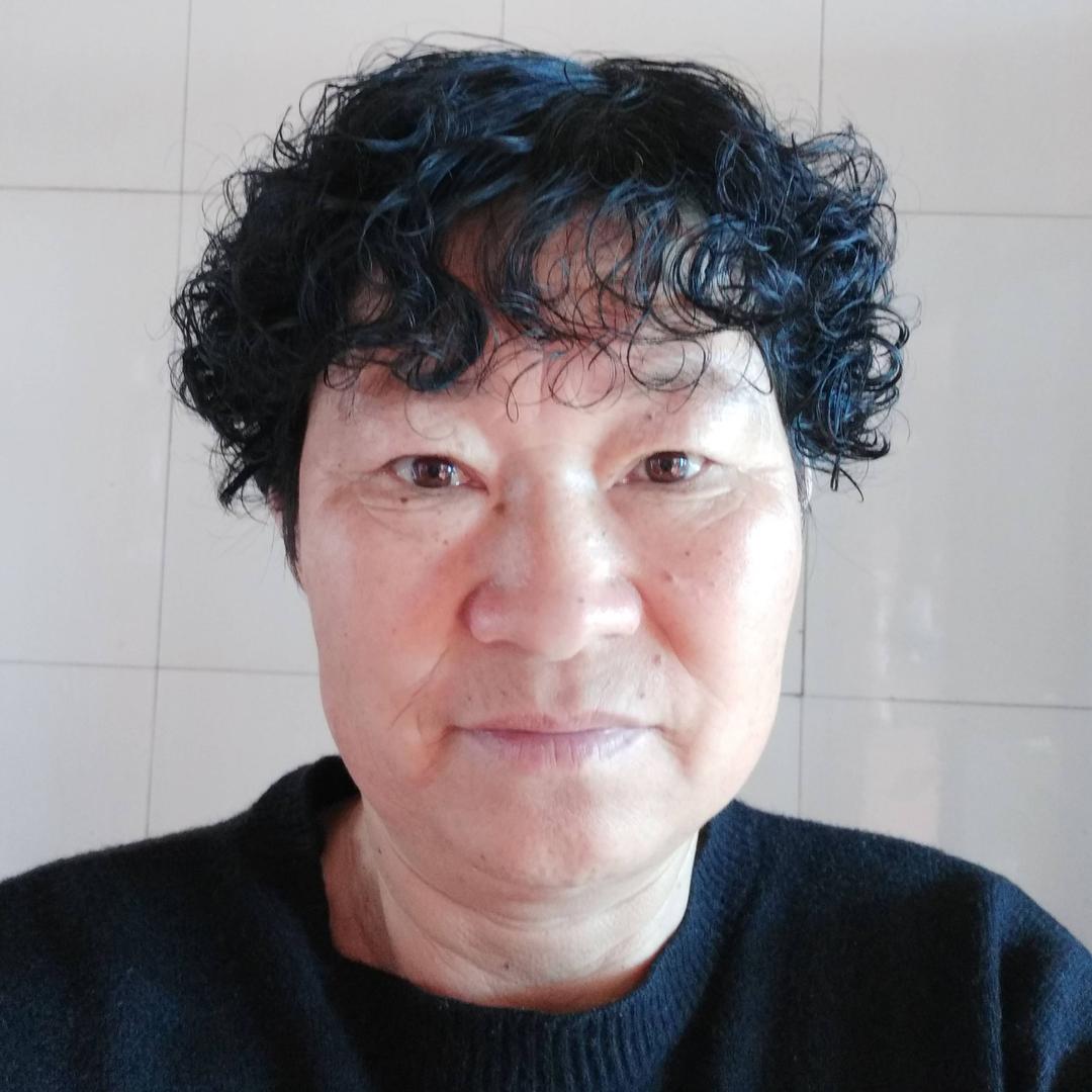 李金凤，'