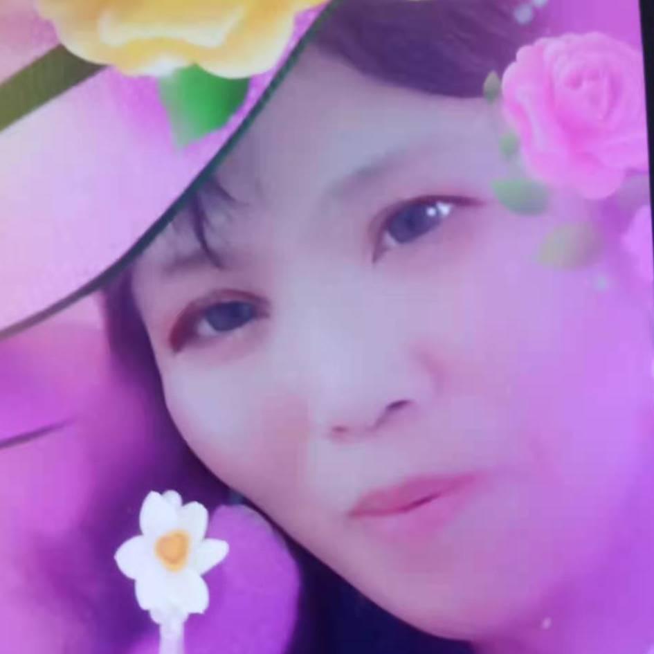 小英姐姐哦