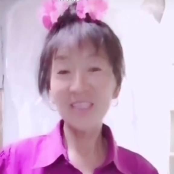 🎋逗乐姐姐🎋