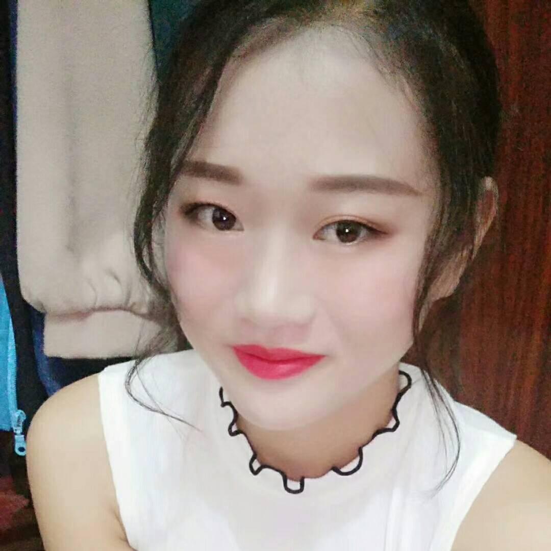 第一纯情母蟑螂