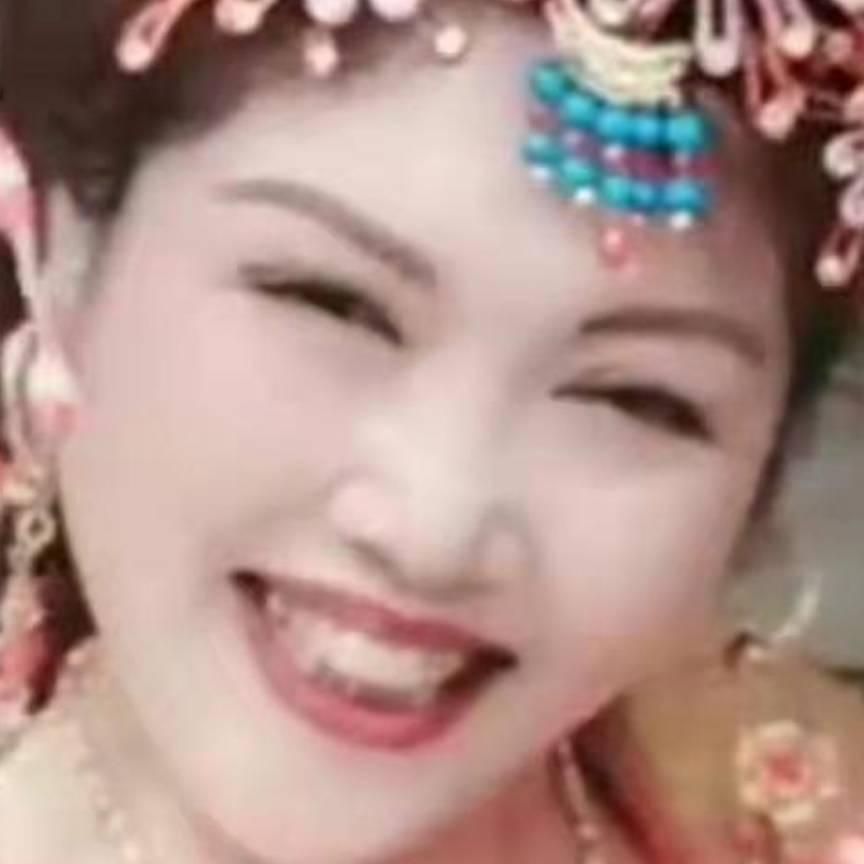我快乐每一天，女。
