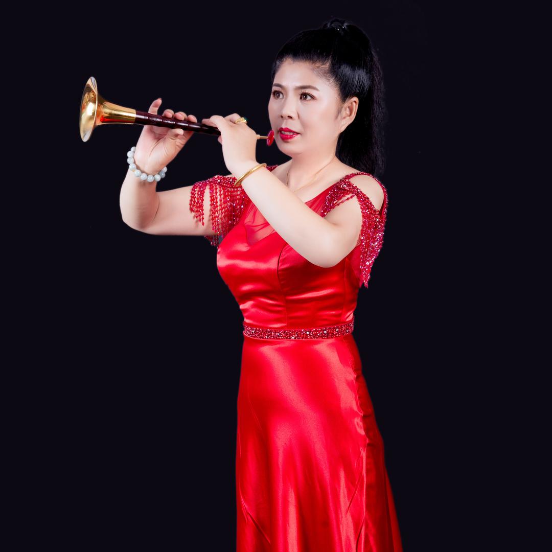 赵建英唢呐女子演艺团