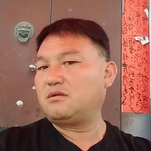 姓王名燕祥字驿土、号汉宫狂墨、