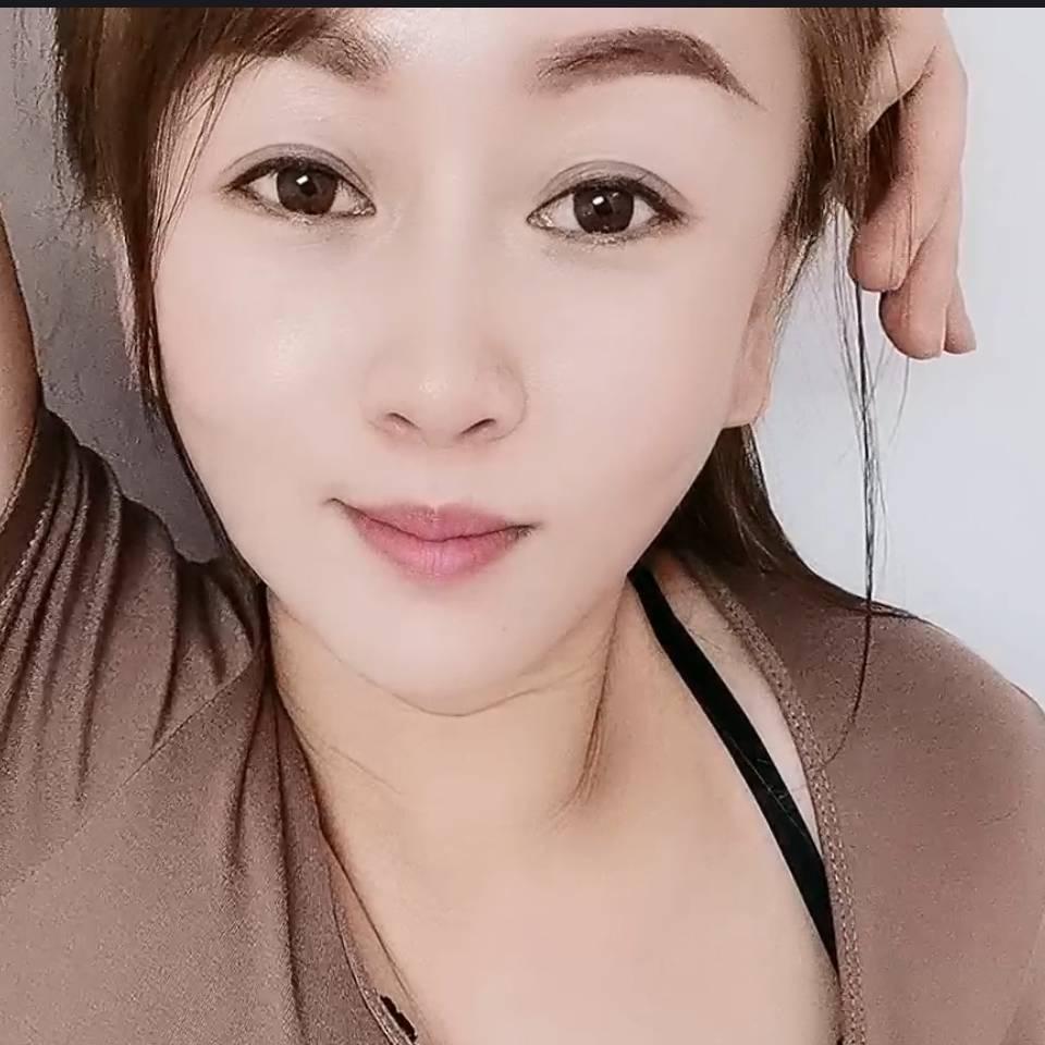 80后，娜宝长发飘飘