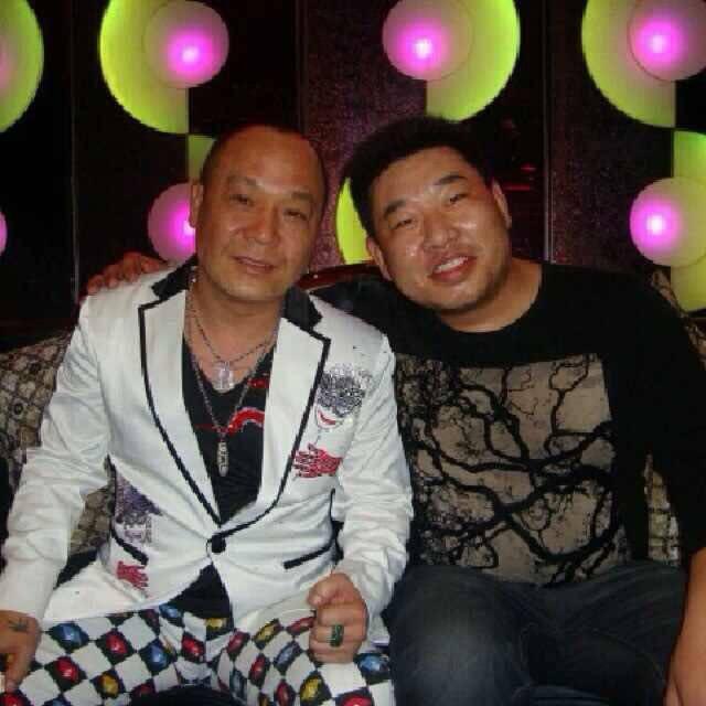 命  由 心 造