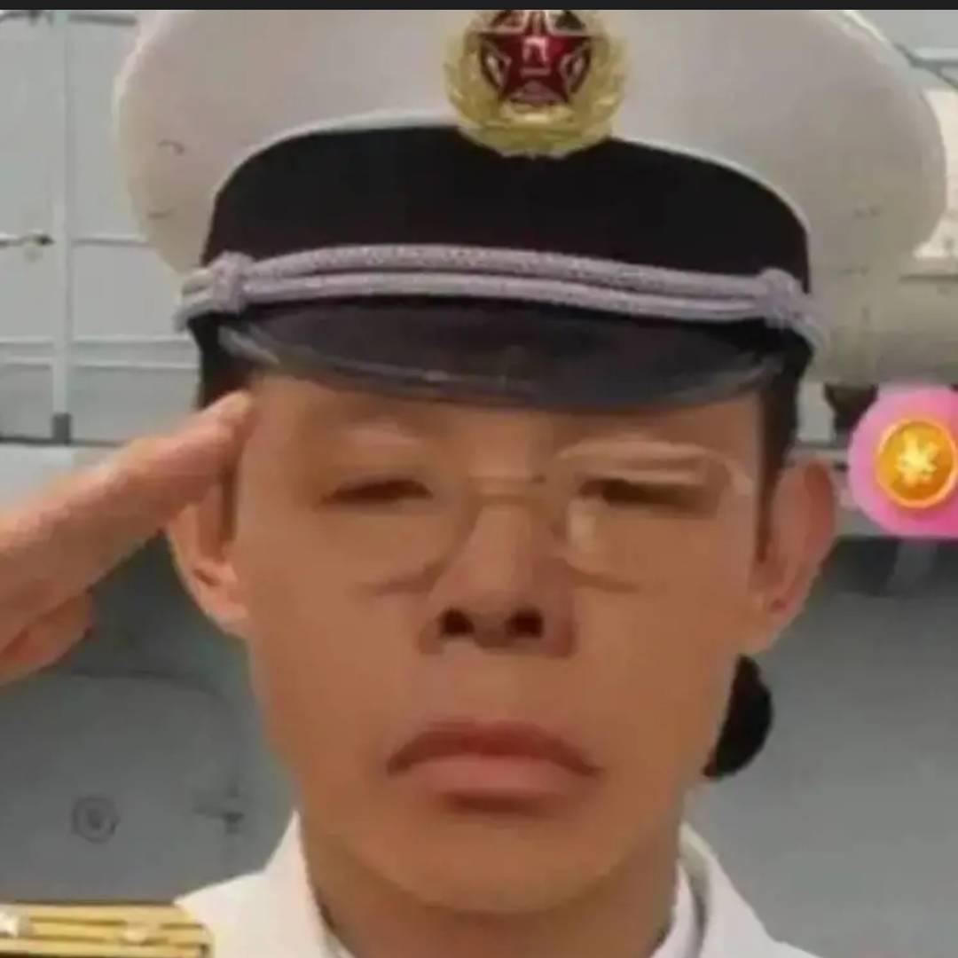 云中飞，