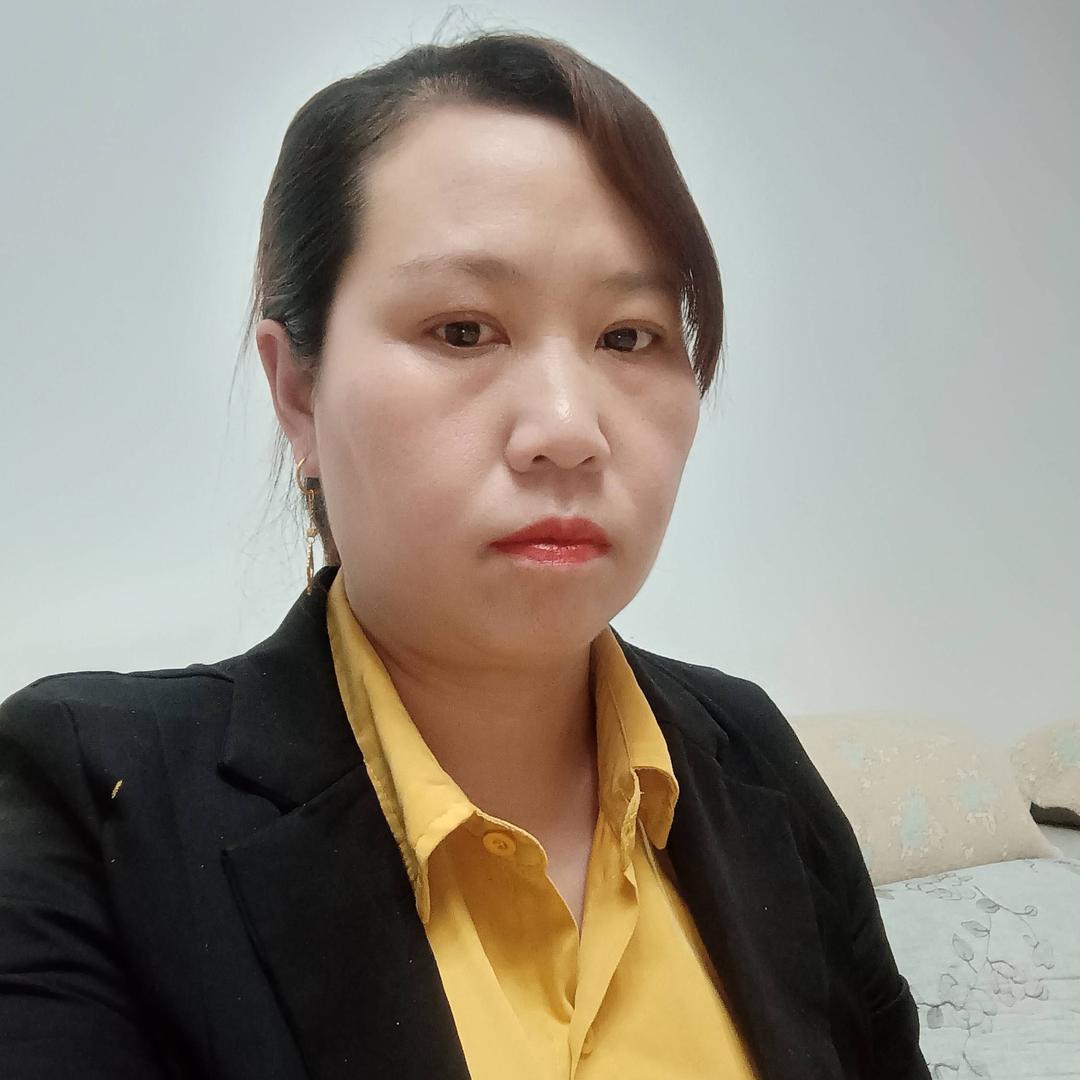 李姐＜中午一点十八开播＞