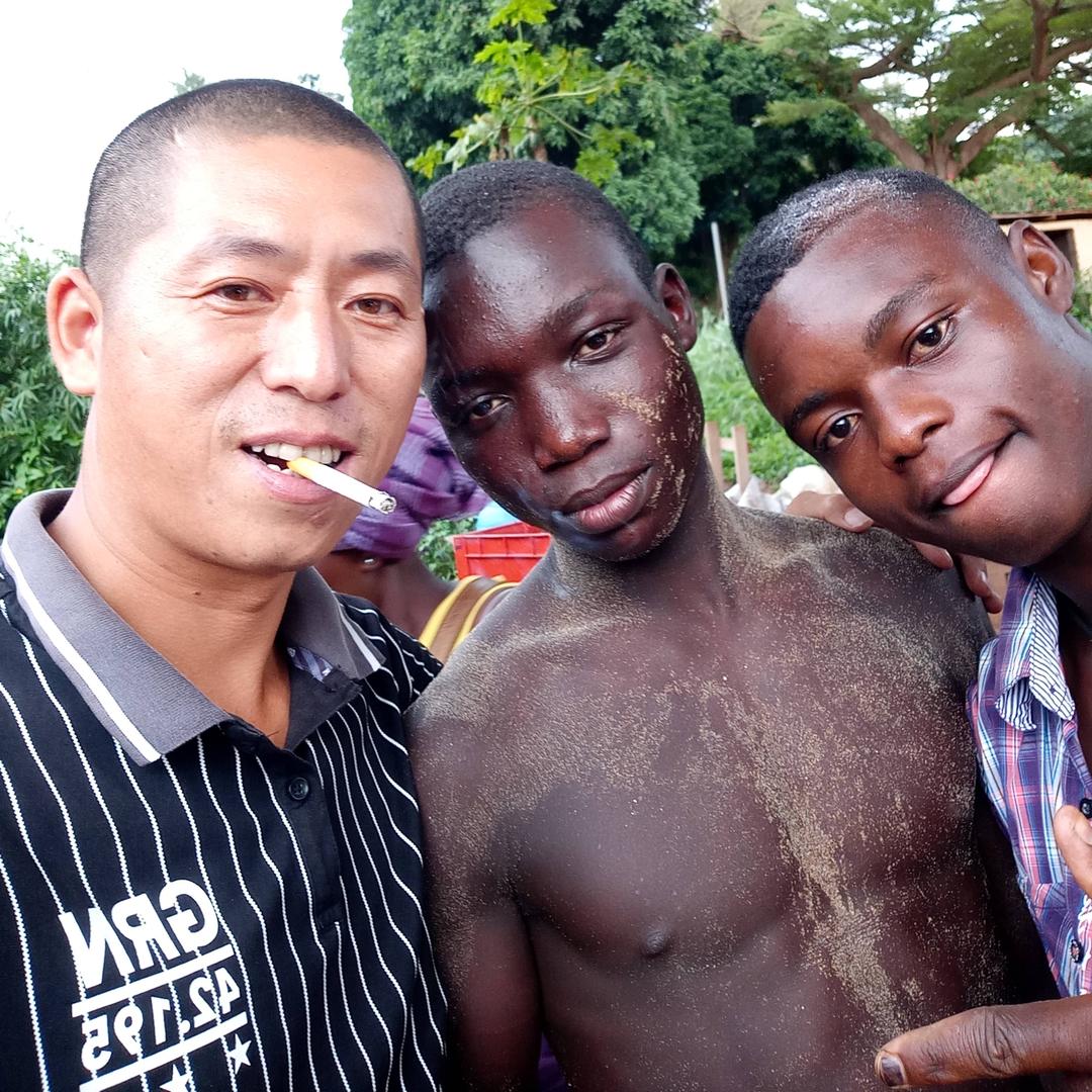 谁陪我闯荡：非洲