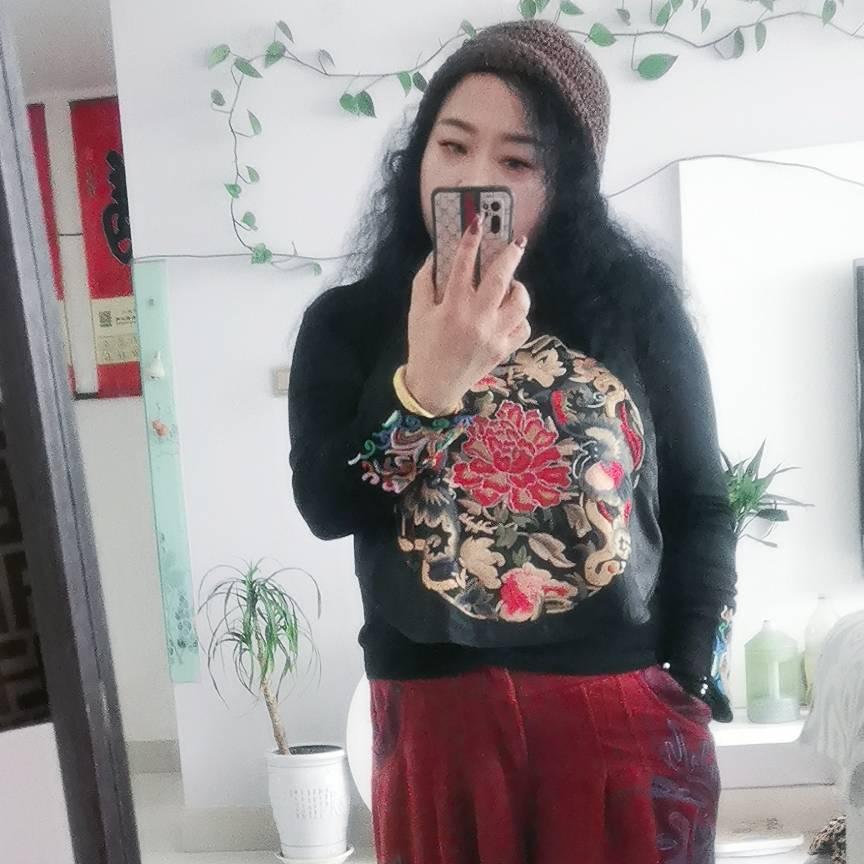 红酥手美甲…荣荣