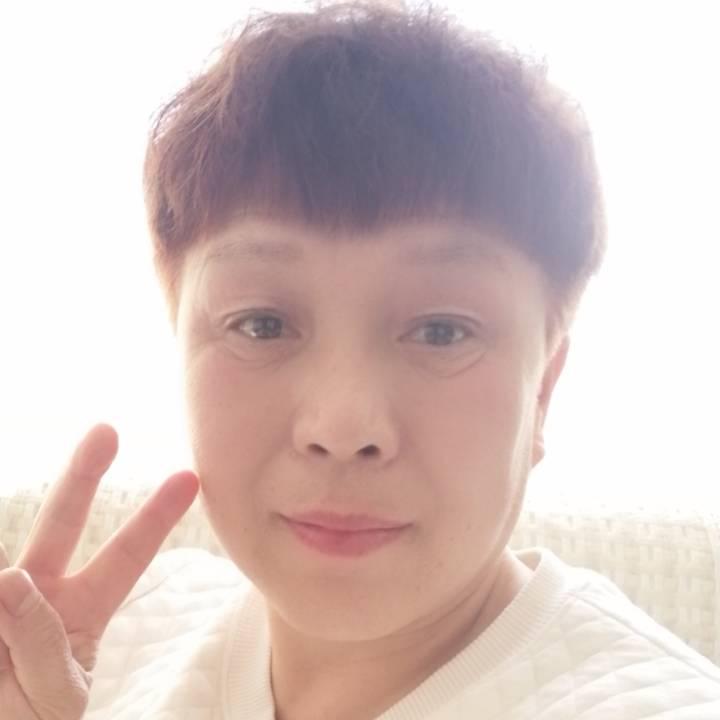 老金爱唱歌