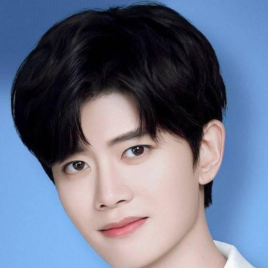 晓少爷（勇往直钱）