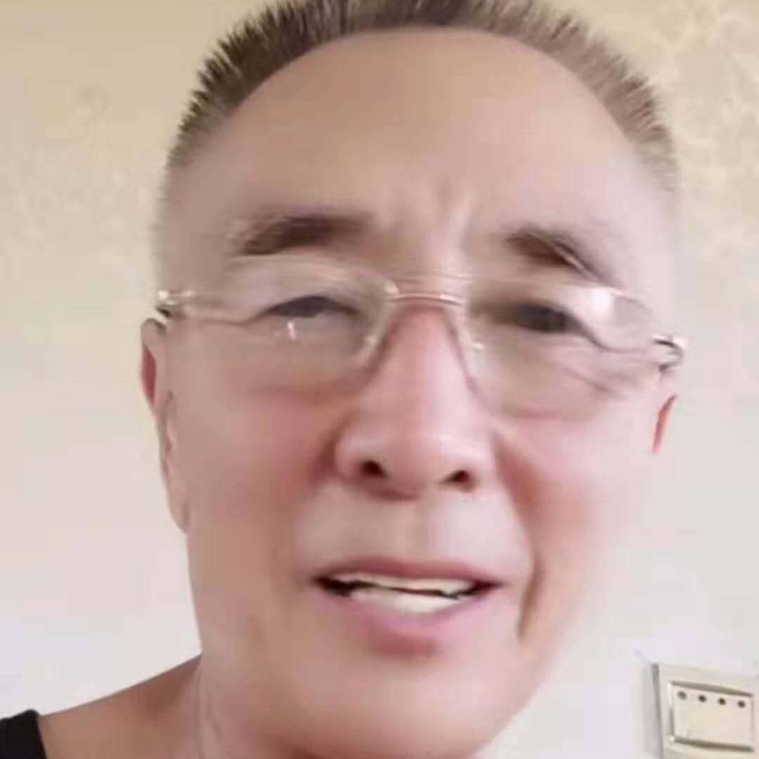 笑驻颜开，闪亮登场