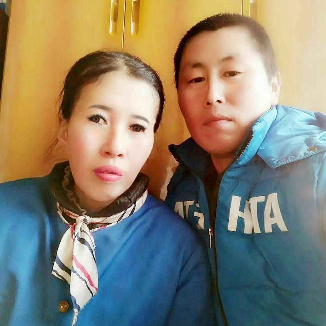牙哥爱躺妹
