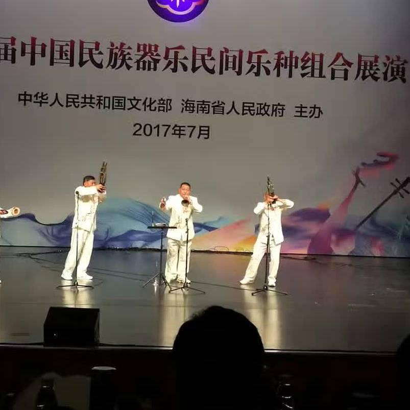 河南省靳宝伟唢呐13
