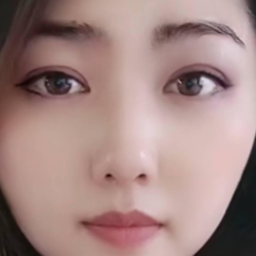 我爱丫头。