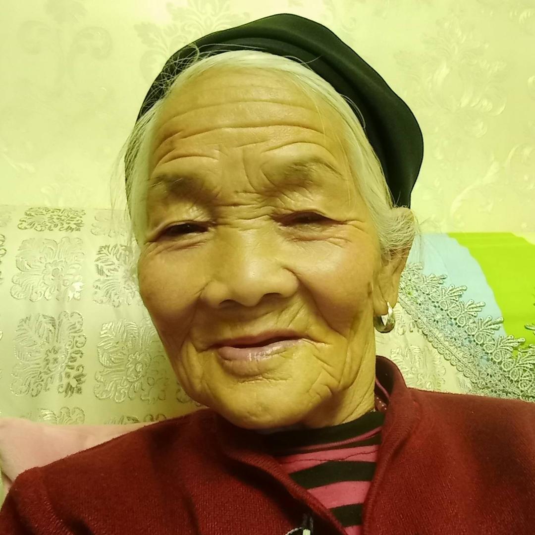 慈祥！  -奶奶👵