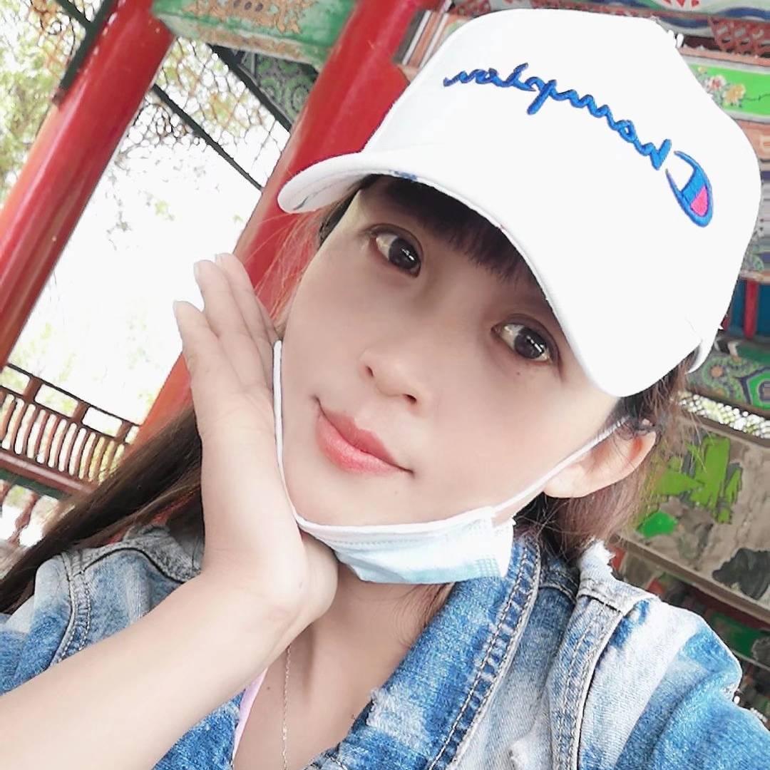 丽丽爱跳舞