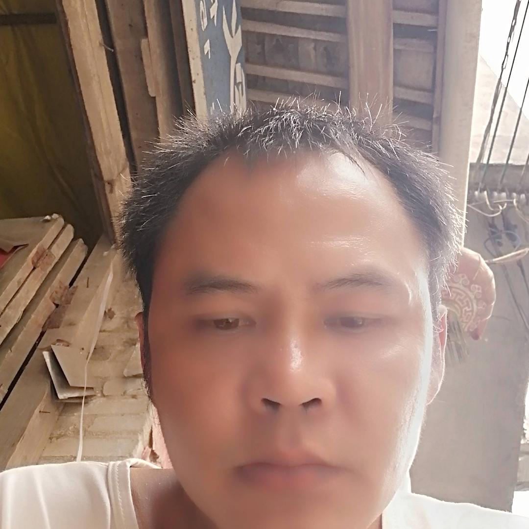 罗江镇采药小哥