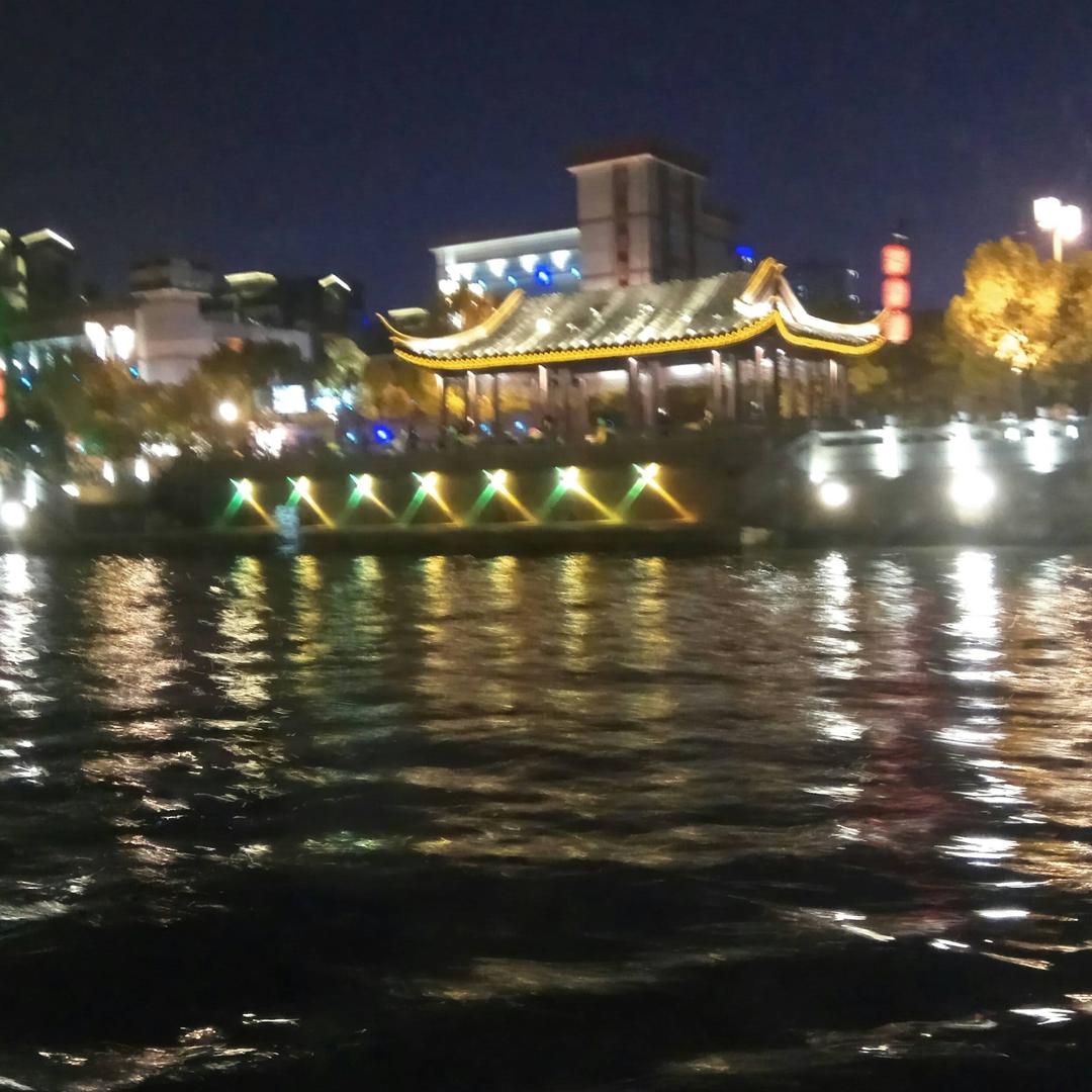 《天马行空√