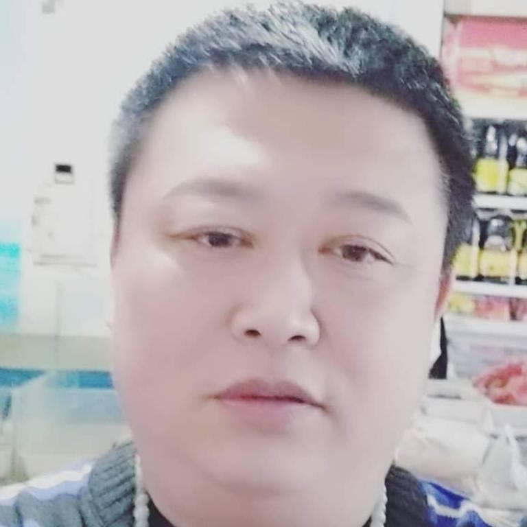 村里帅爷们儿