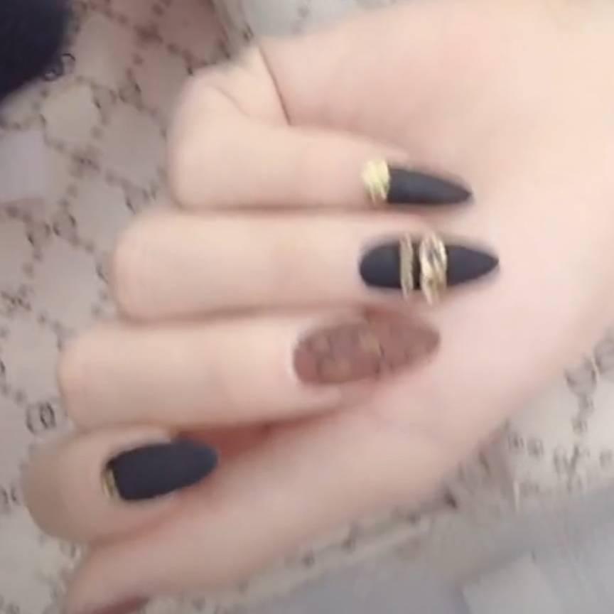 紫菱