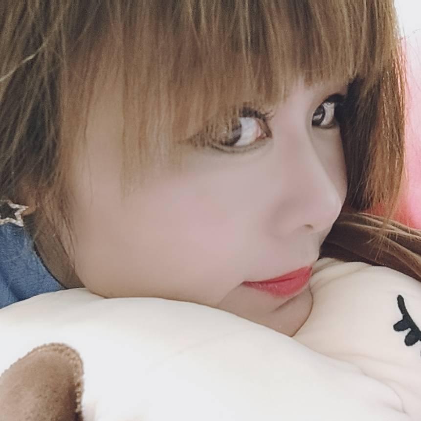小嘚瑟爱唱歌