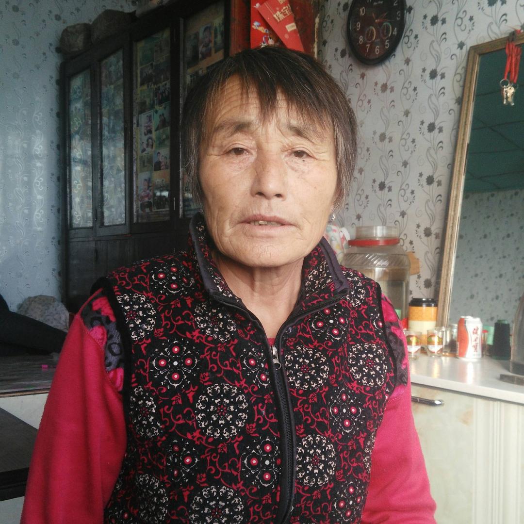 《徐凤华》
