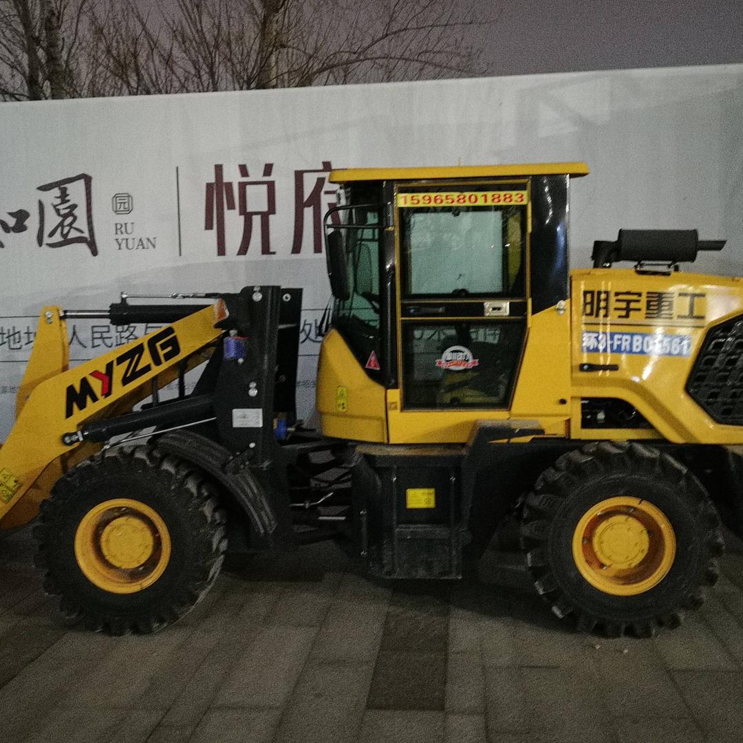 赵…