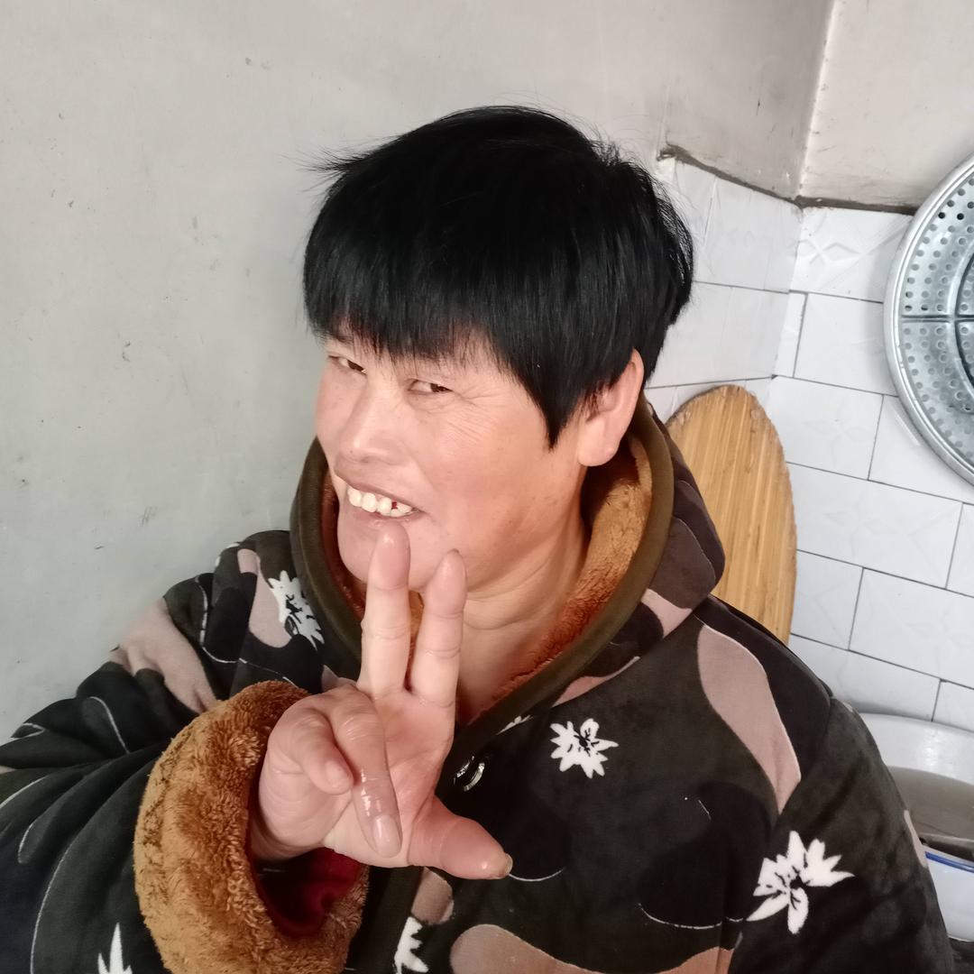 屠秋勤
