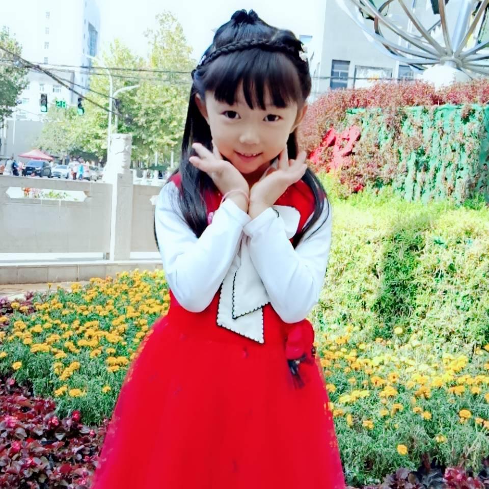 云儿朵朵向阳开