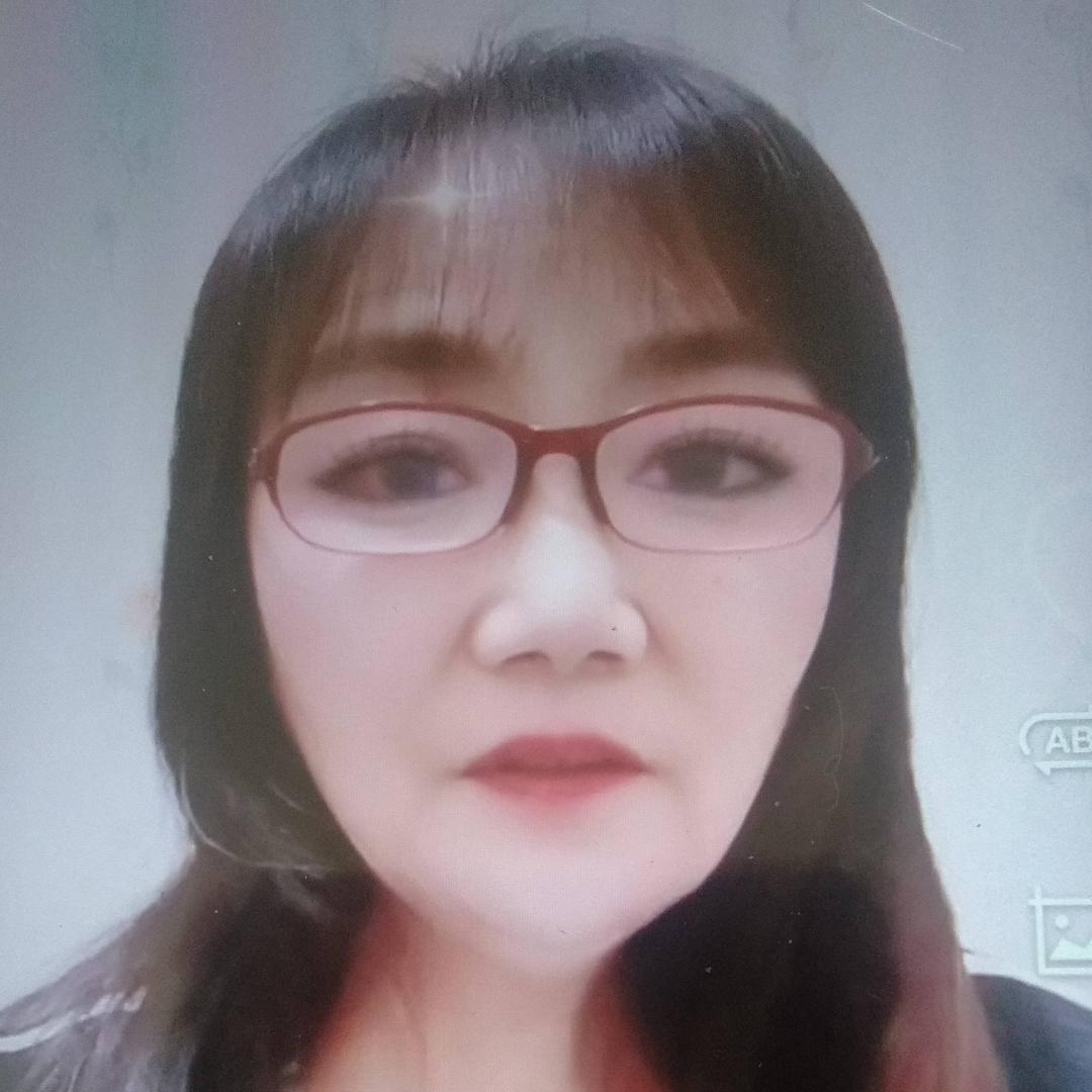 宝霞爱唱歌