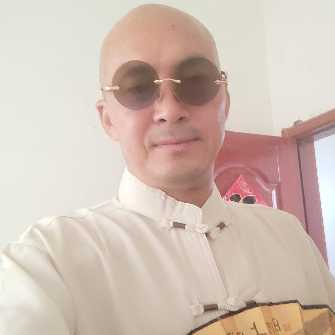 李建新