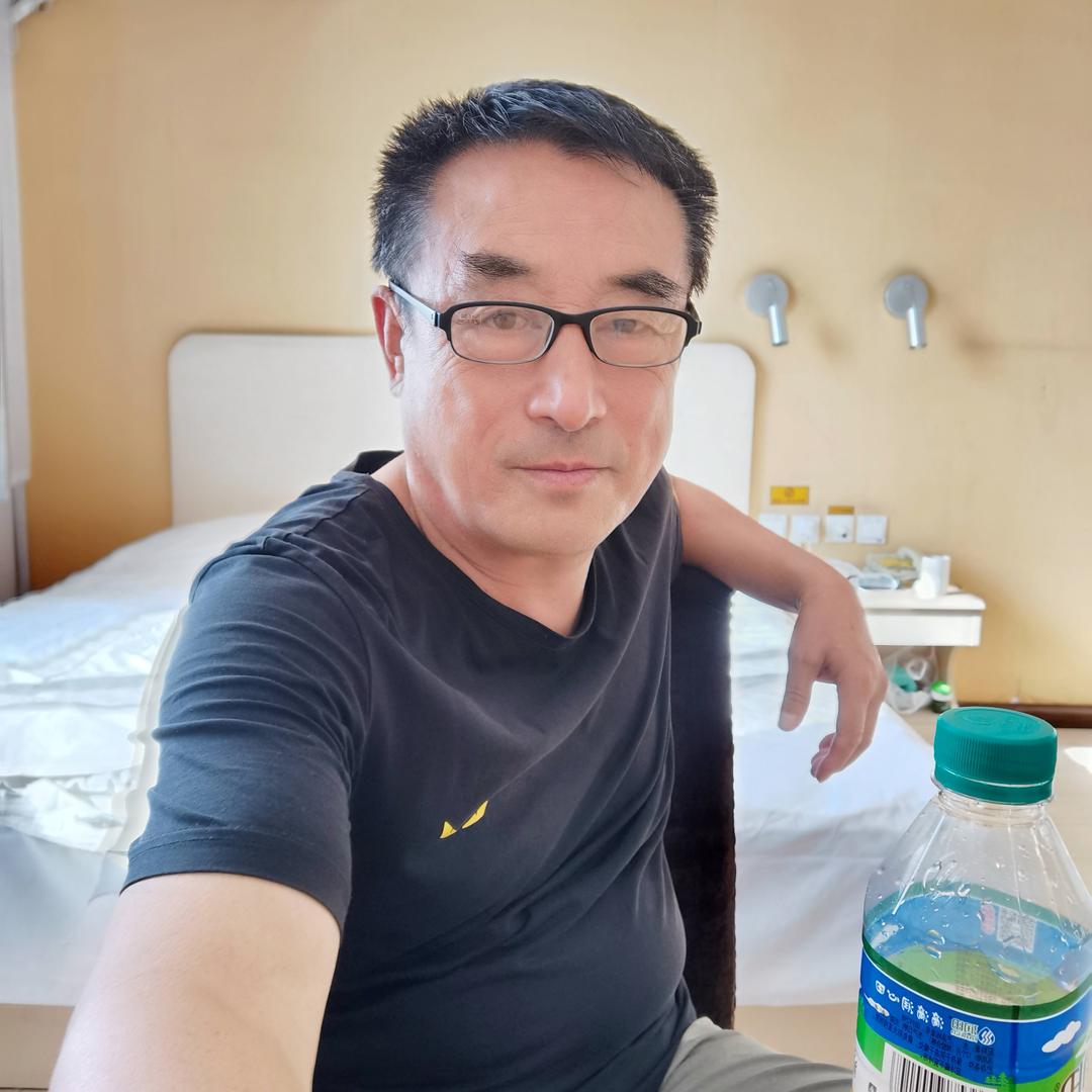 开心🚶陈哥